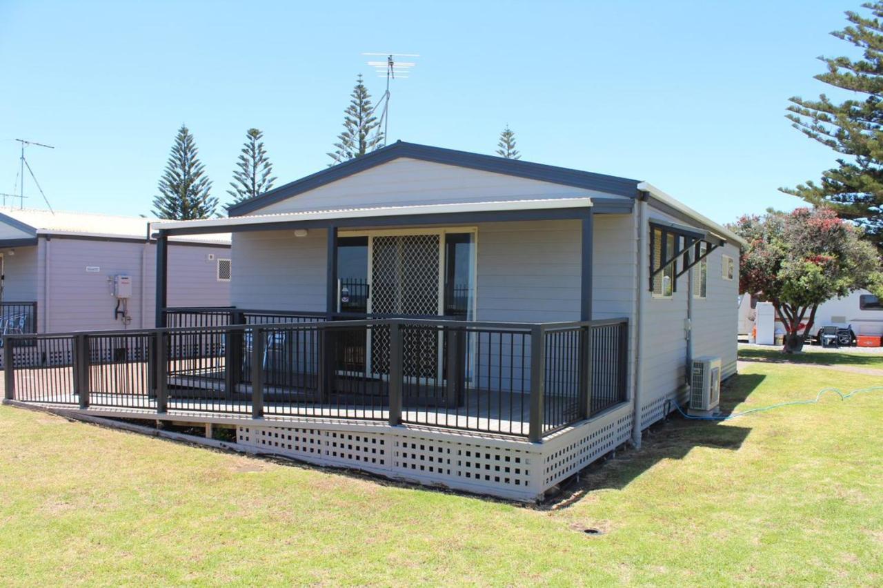 Christies Beach Tourist Park Exterior foto